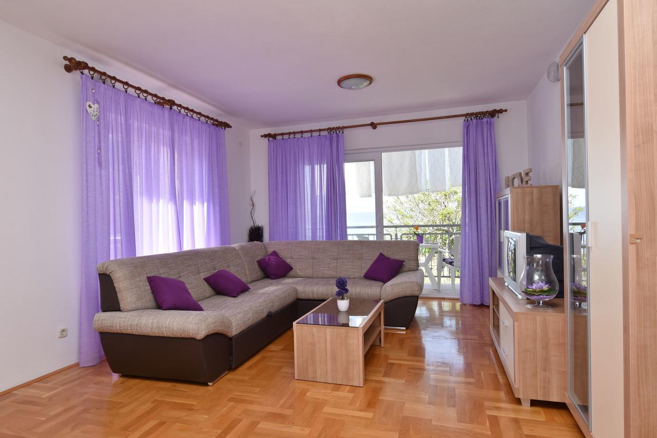 Apartment Angelina Brela Luaran gambar